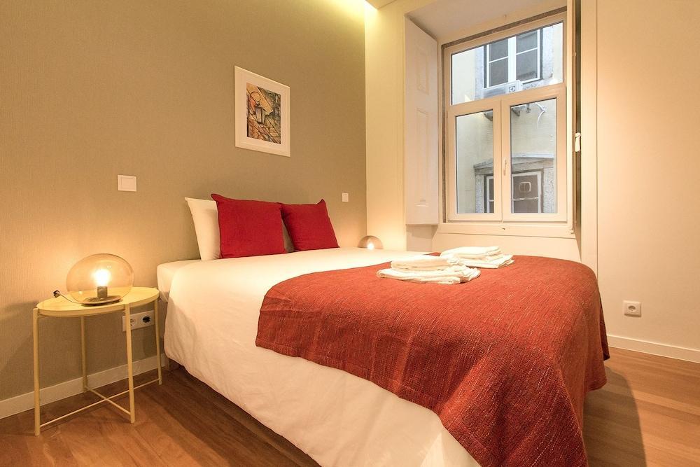 Downtown Prestige By Homing
